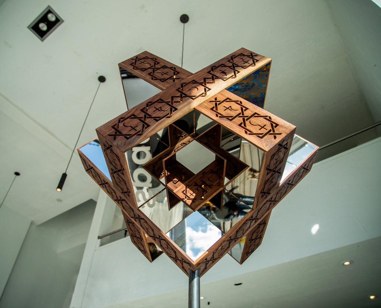 Javid Jah Hyle (Material Prima) culturalgoodsgallery